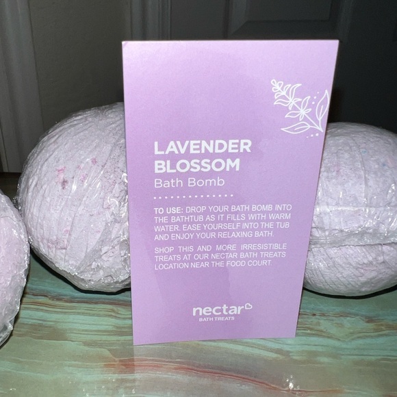 Nectar Lavender Blossom Bath Treats set of 4 NEW individual wrapped - Picture 2 of 2